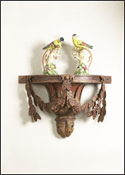 wall bracket with bird accesories